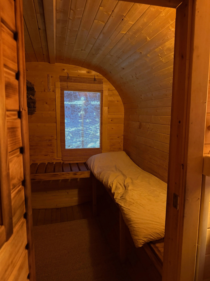 Коттедж Тристан в 15 минутах от Санкт-Петербурга