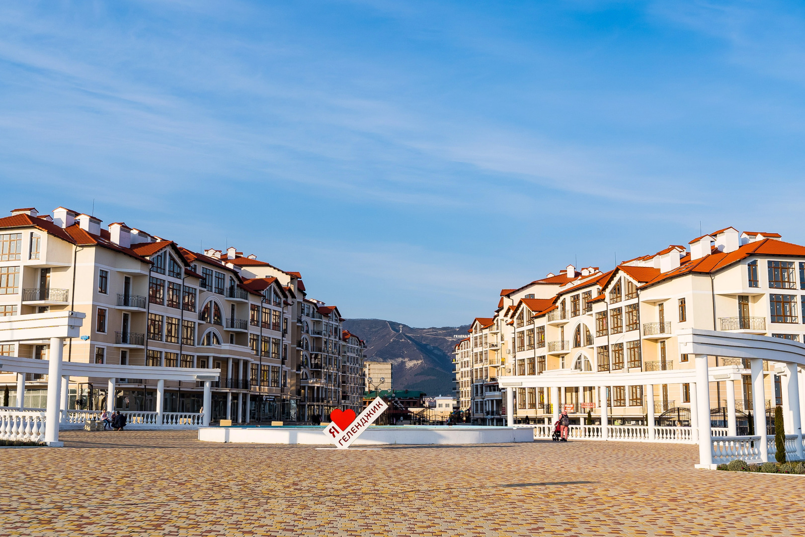 Апартаменты в элитном жилом комплексе у моря от LetoApart