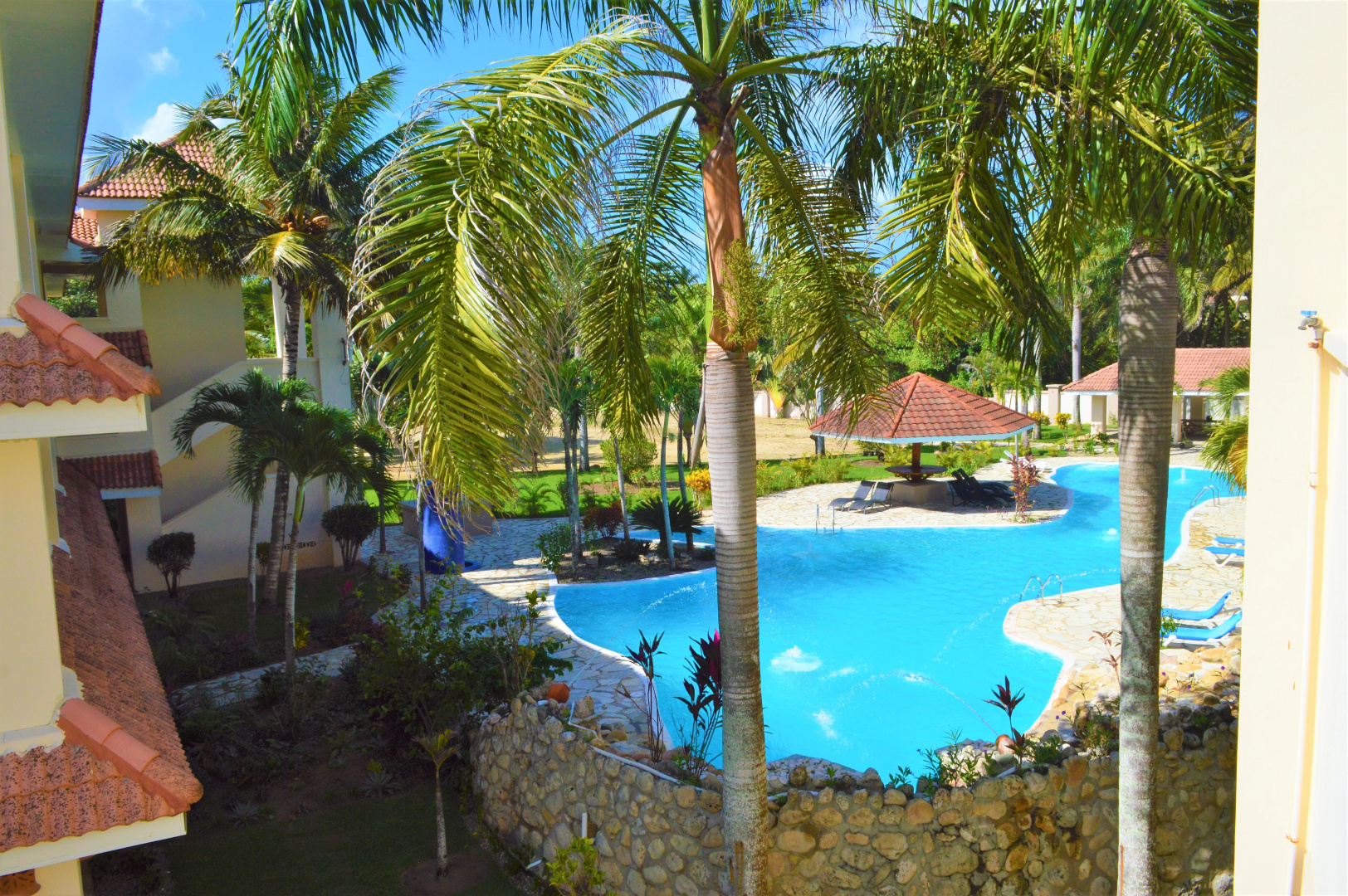 Апарт-Отель The Palm Beach Luxury Condo