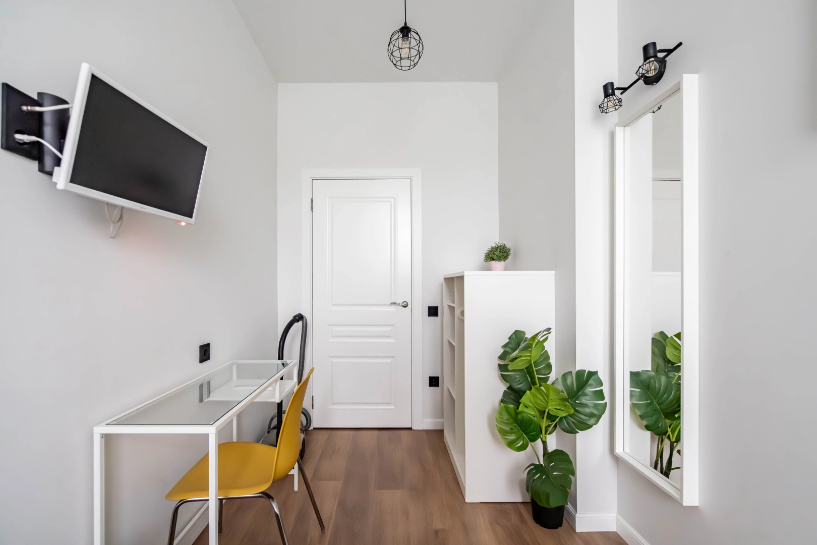 Апартаменты Lenina 80 Scandi