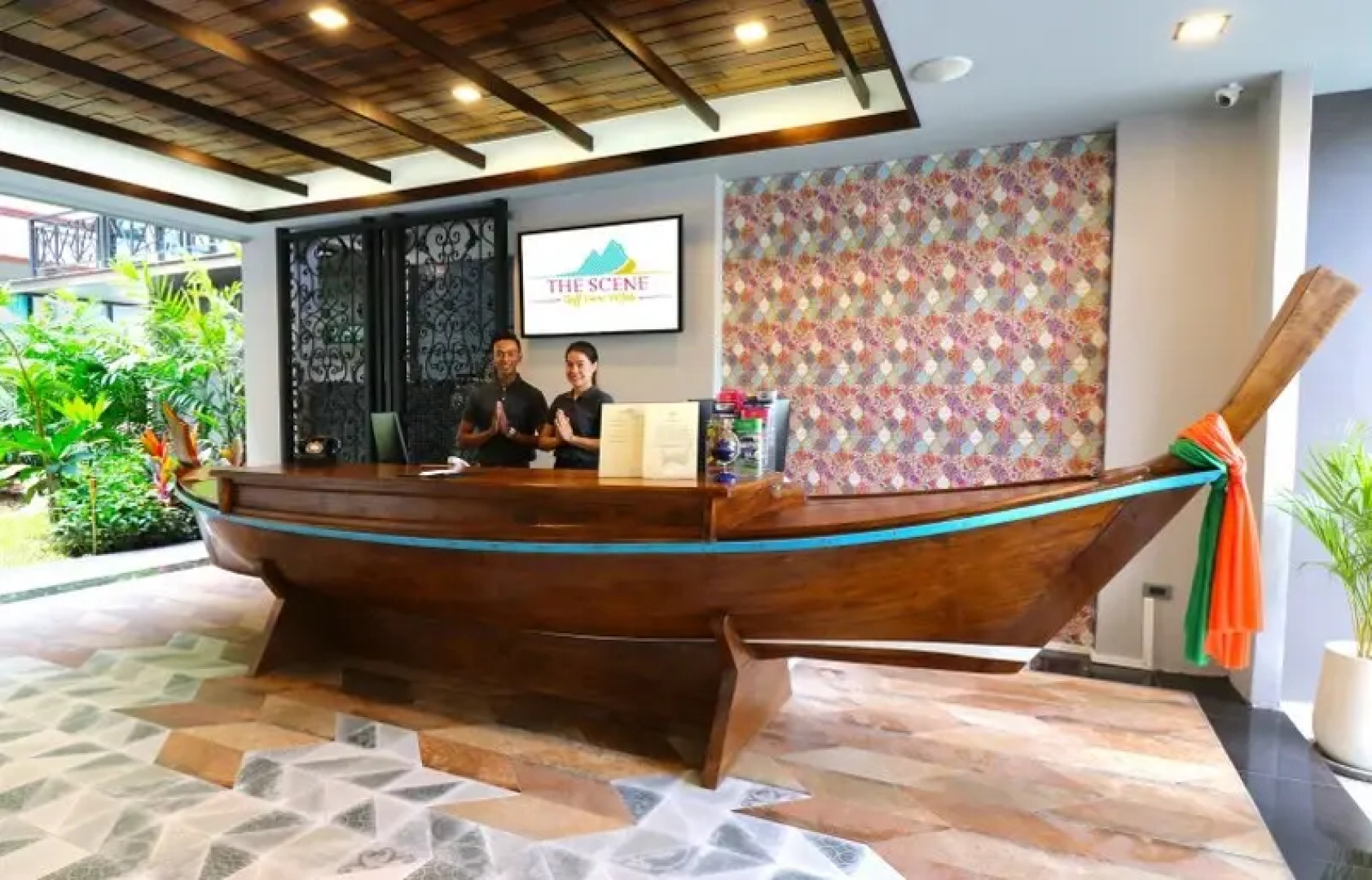 Отель The Scene Cliff View Villas