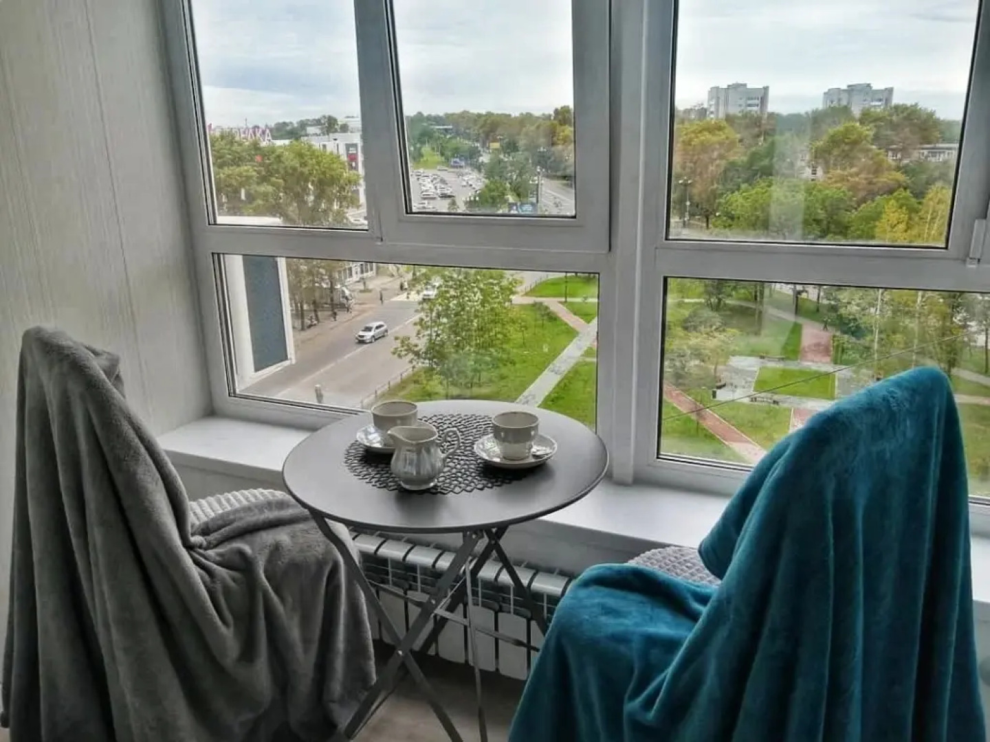 Квартира дизайнерская с видом на город вблизи Аэропорта