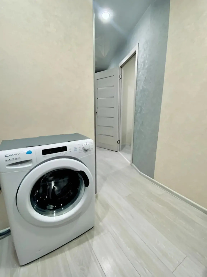 Квартира 2-комнатная с раздельными комнатами на Ленина 42