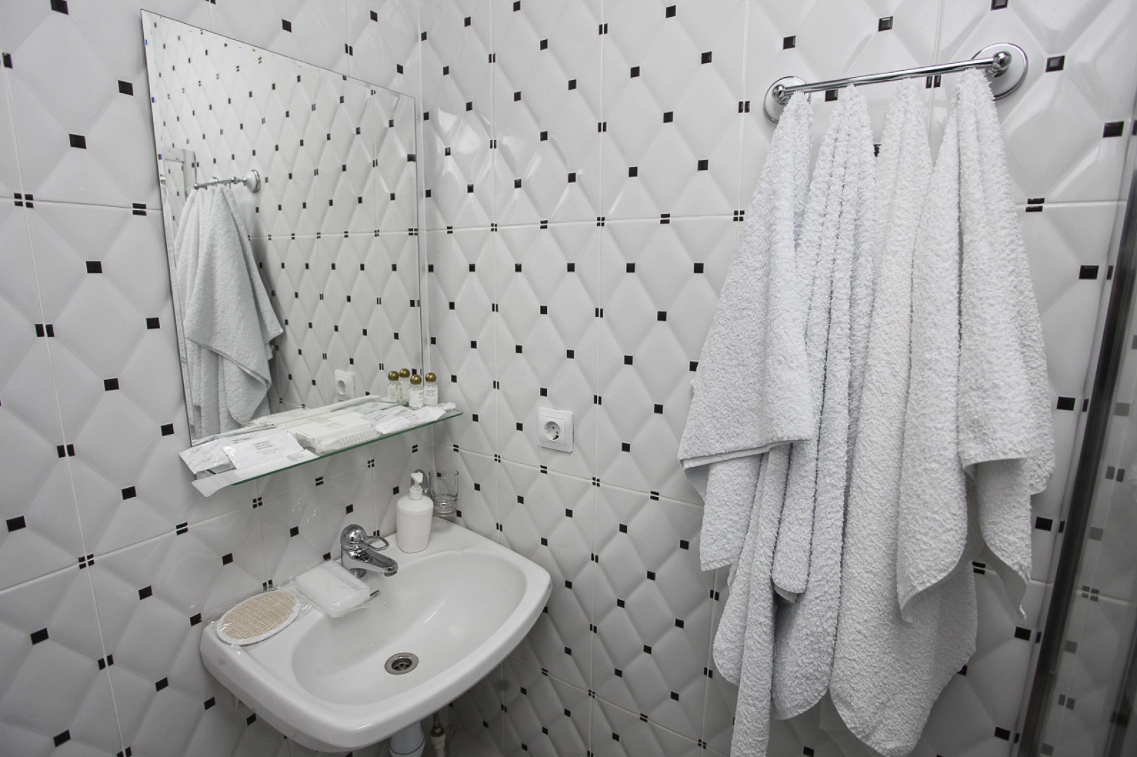 Отель Чкалов