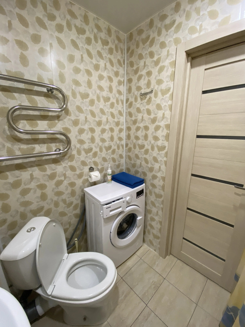 Квартира Жёлтый Нарцисс на Пархоменко