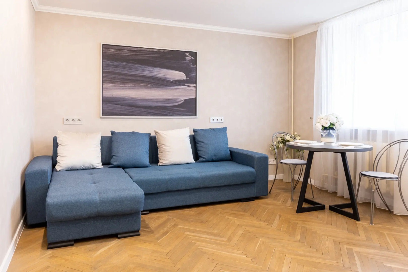 Апартаменты Немига 12