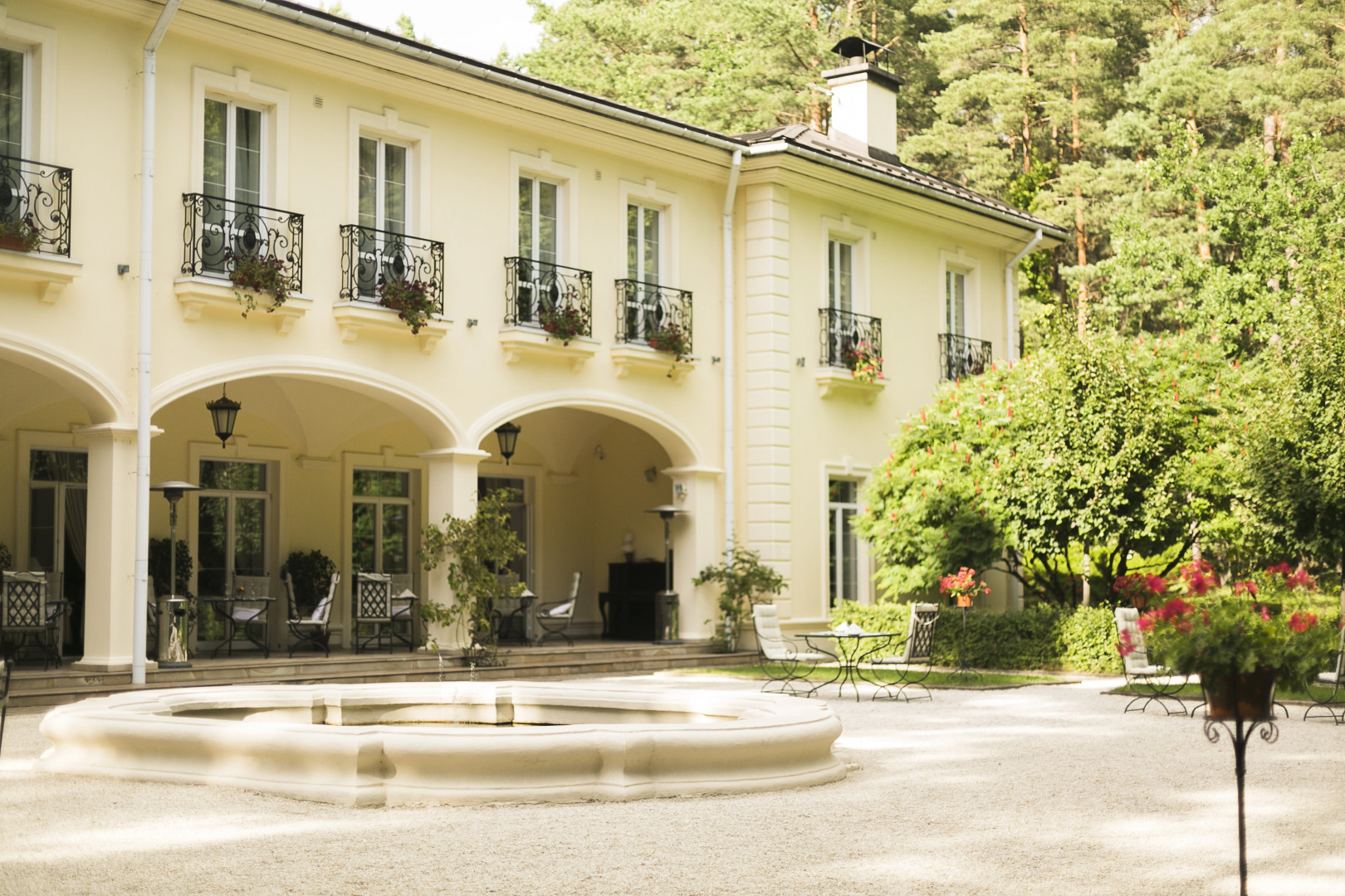 Отель Кронон Парк