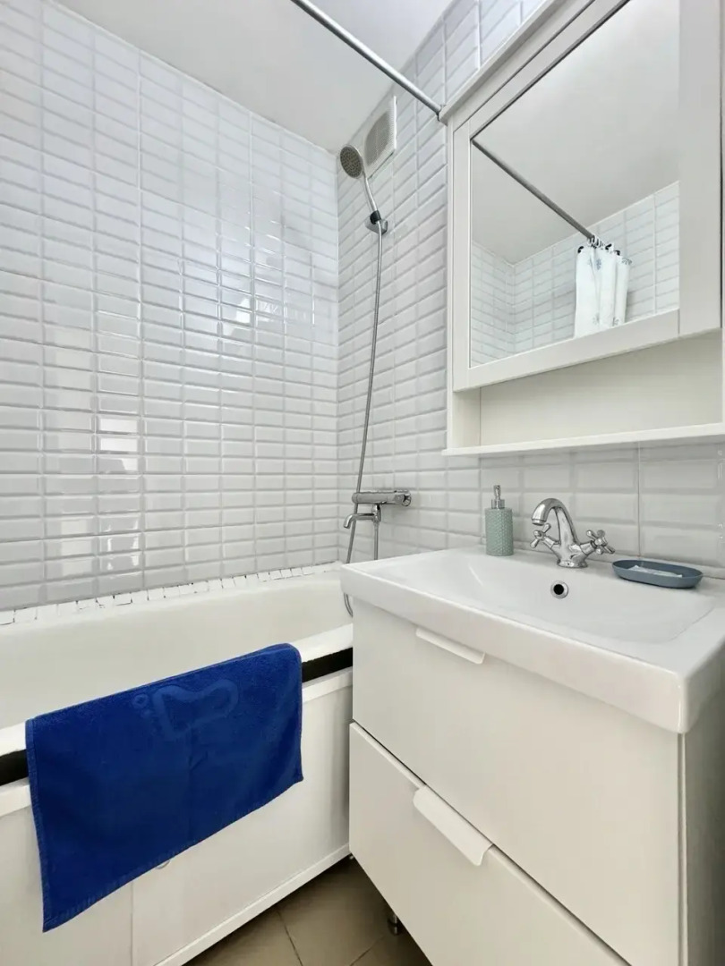 Квартира InRoomSPb на Просвещения