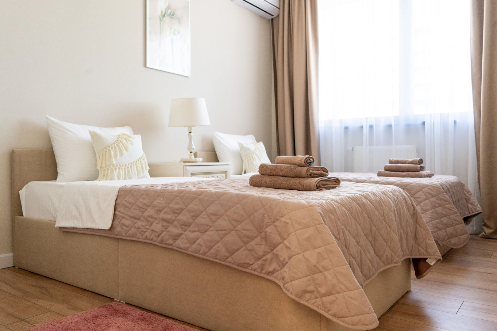 Апартаменты Сияние УК Атмосфера с видом на горы