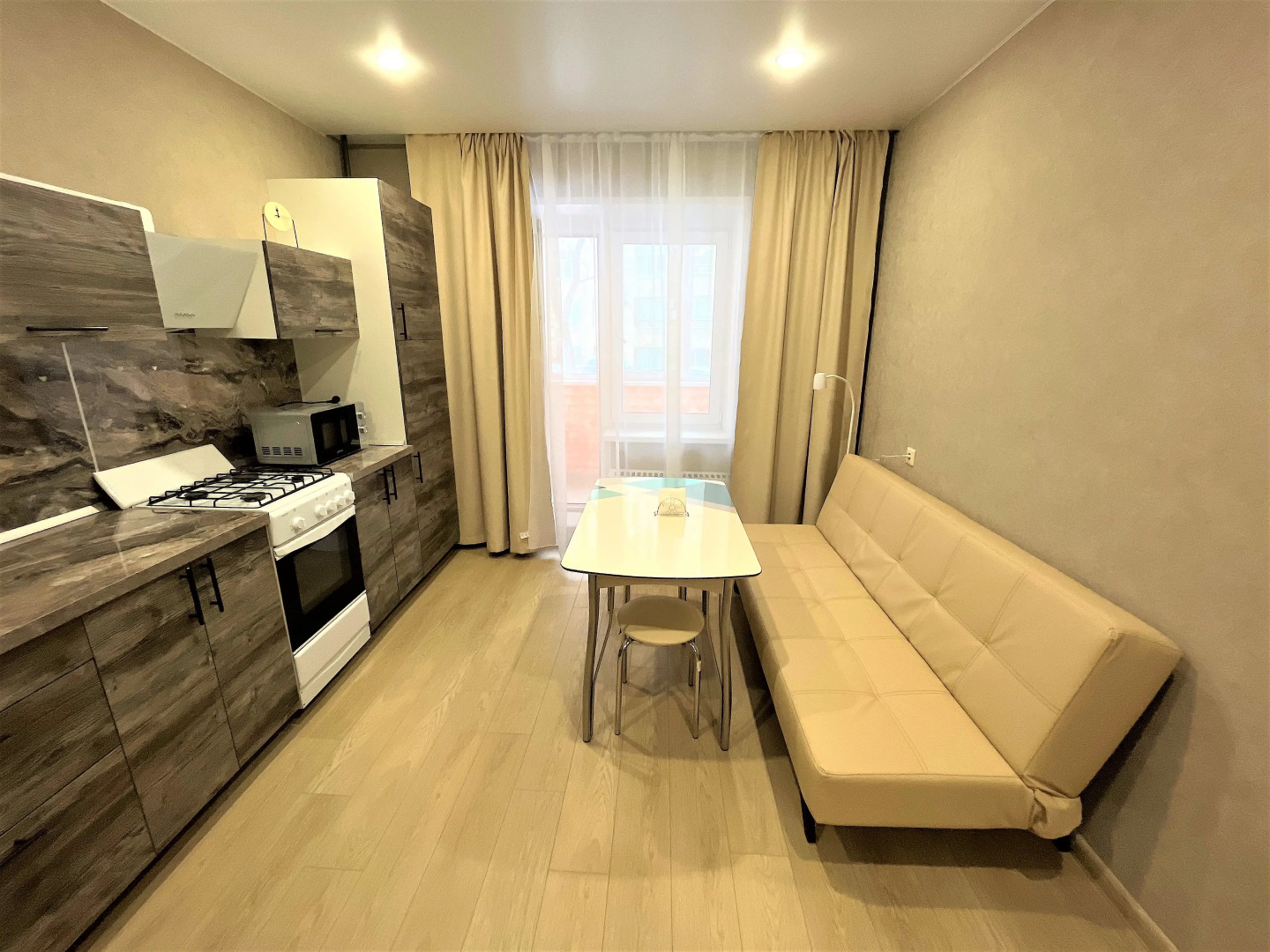 Апартаменты МЕГАПОЛИС улица Арсенальная 4А-107