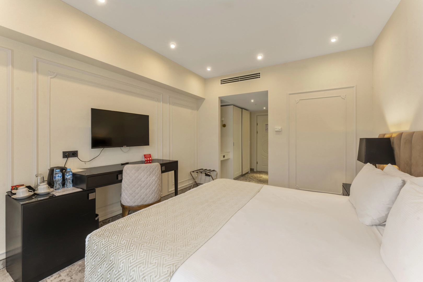 Курортный отель Mosavali