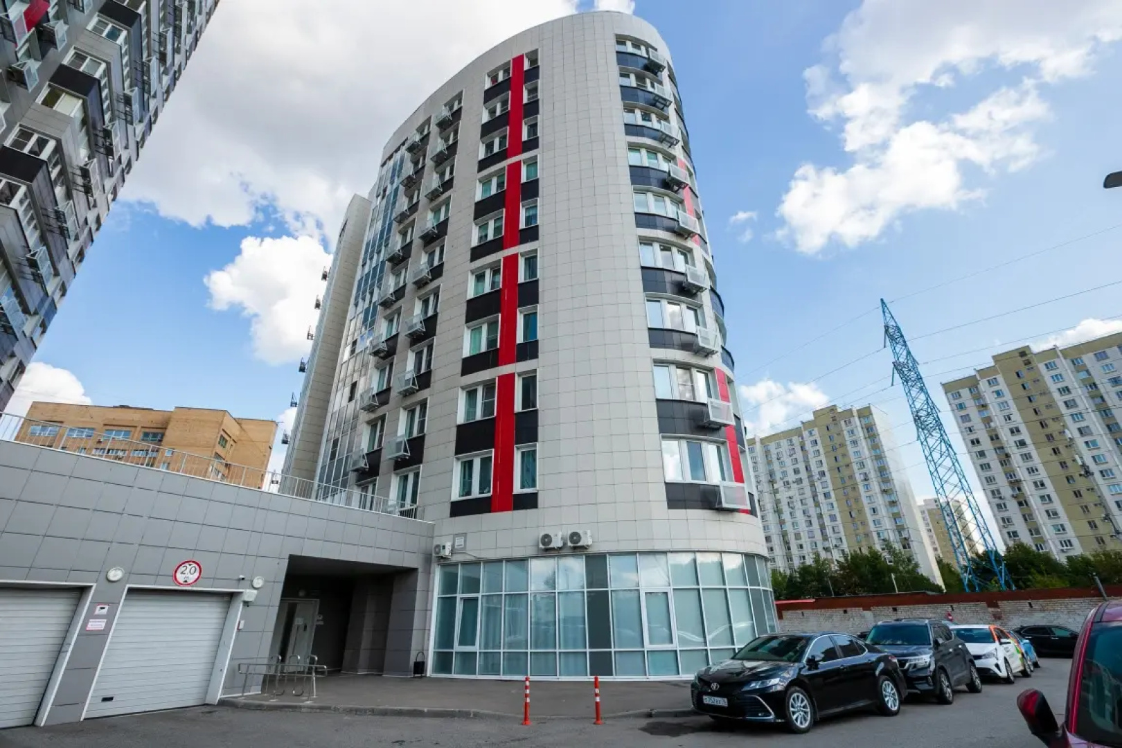 Квартира 5 MaxRealty24 Molodezhnaya 7/1