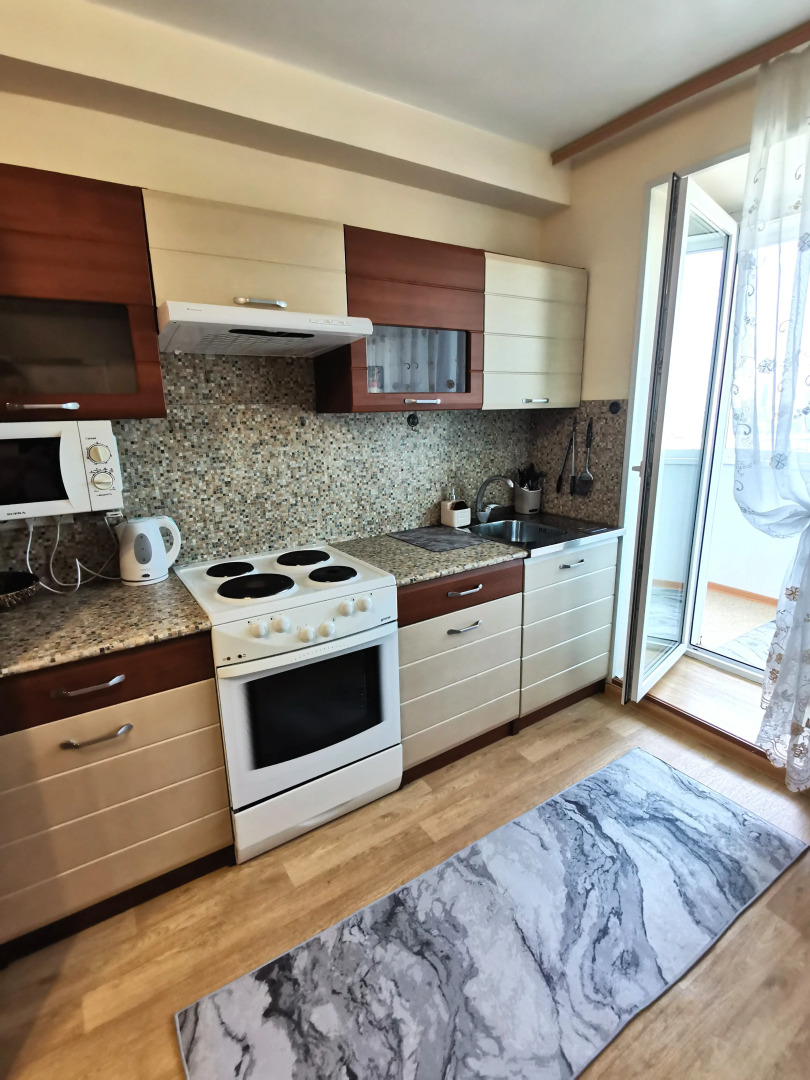 Квартира с видом на Золотой мост возле центра