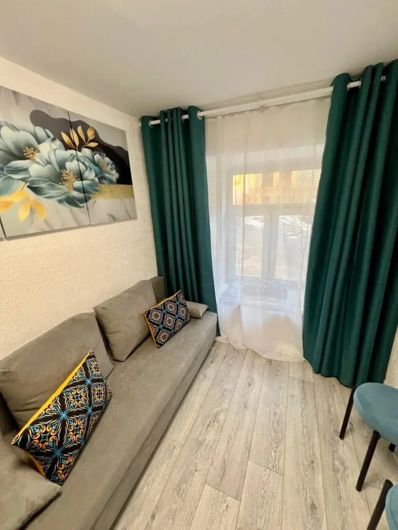 Апартаменты N2 на Петроградке