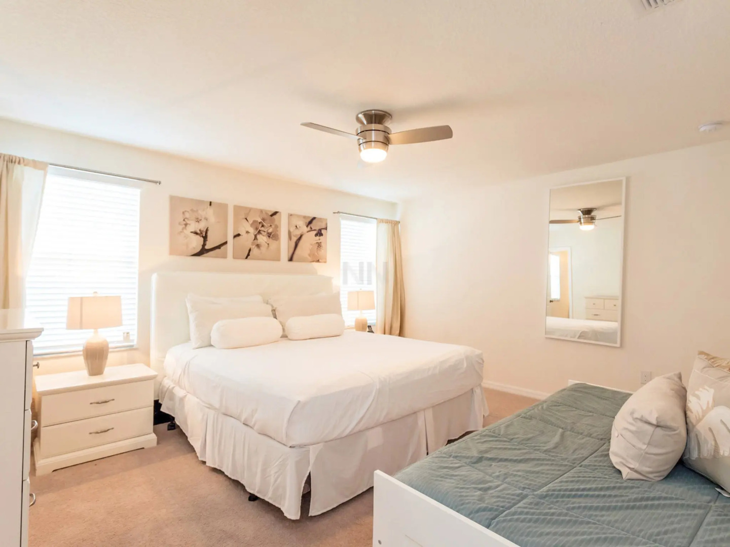 Вилла Favorite Vacation Homes