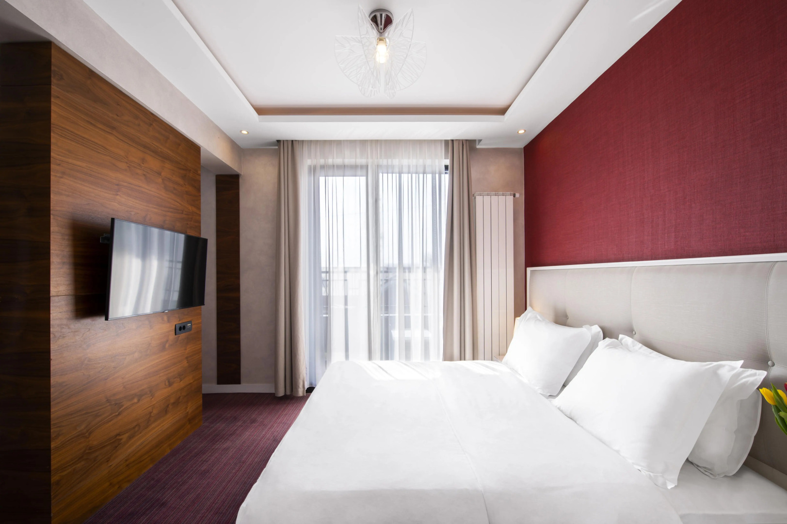 Отель Crystal Hotel Belgrade