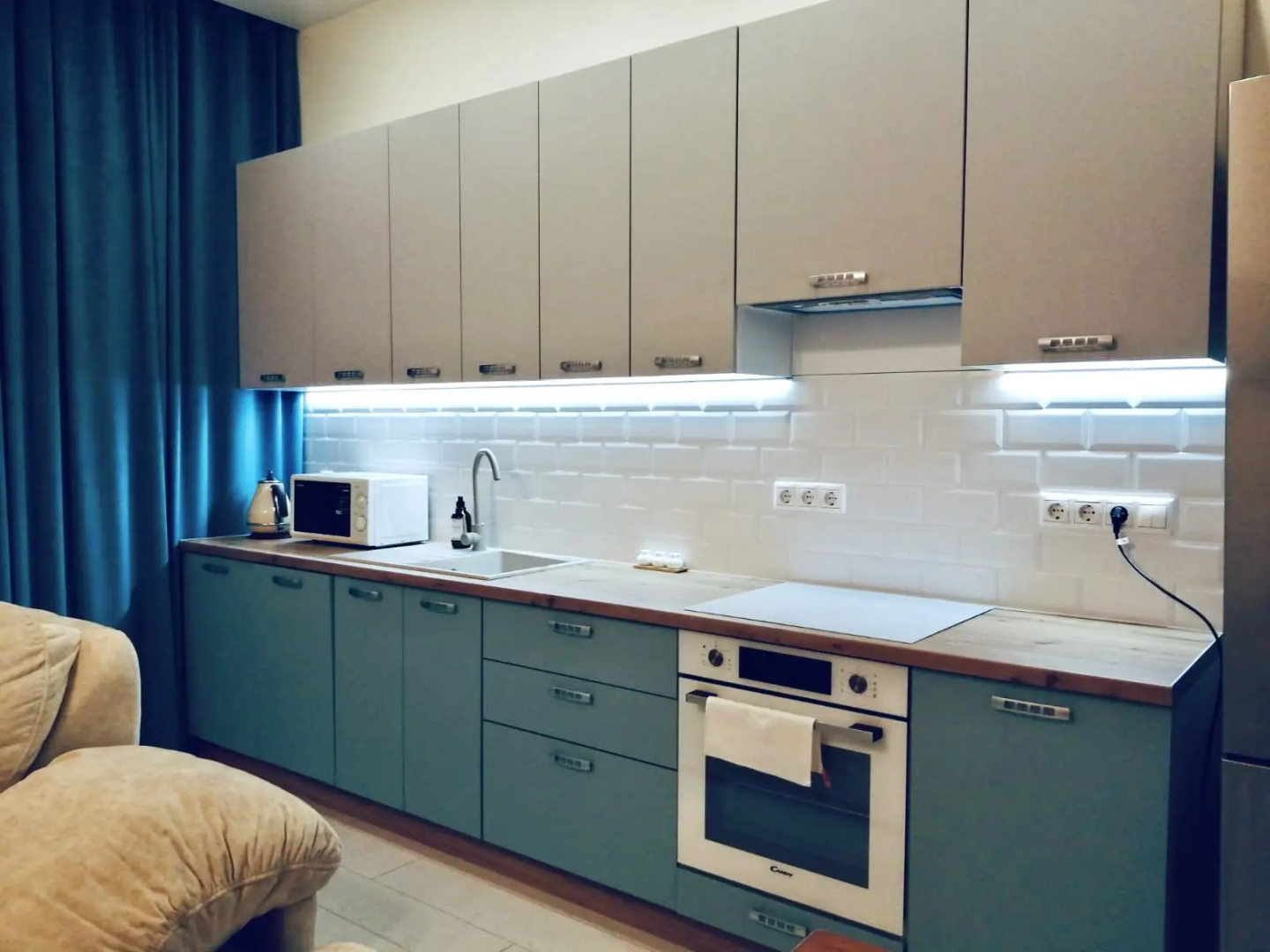 Апартаменты Unique Apart Мохито в старом центре у Драмтеатра и управления Росгвардии на Весенней 10