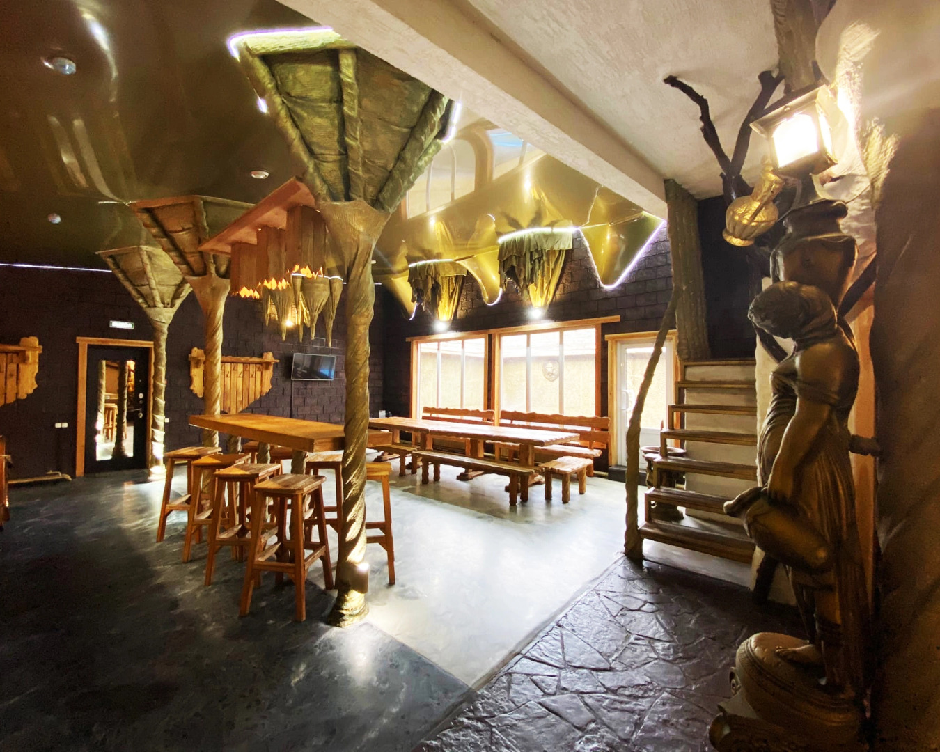 Гостиничный Комплекс Золотое Крыло