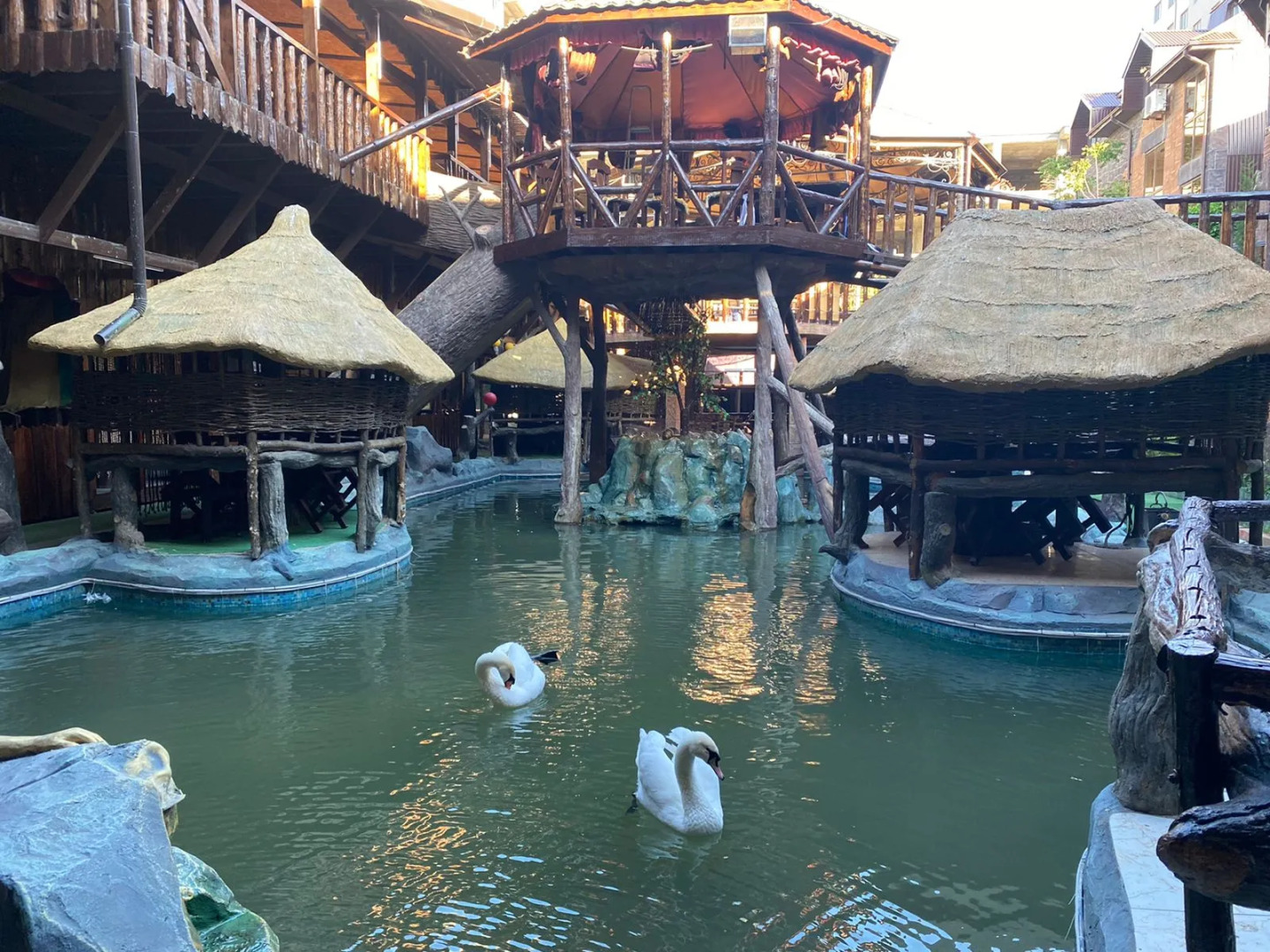 Царский Двор