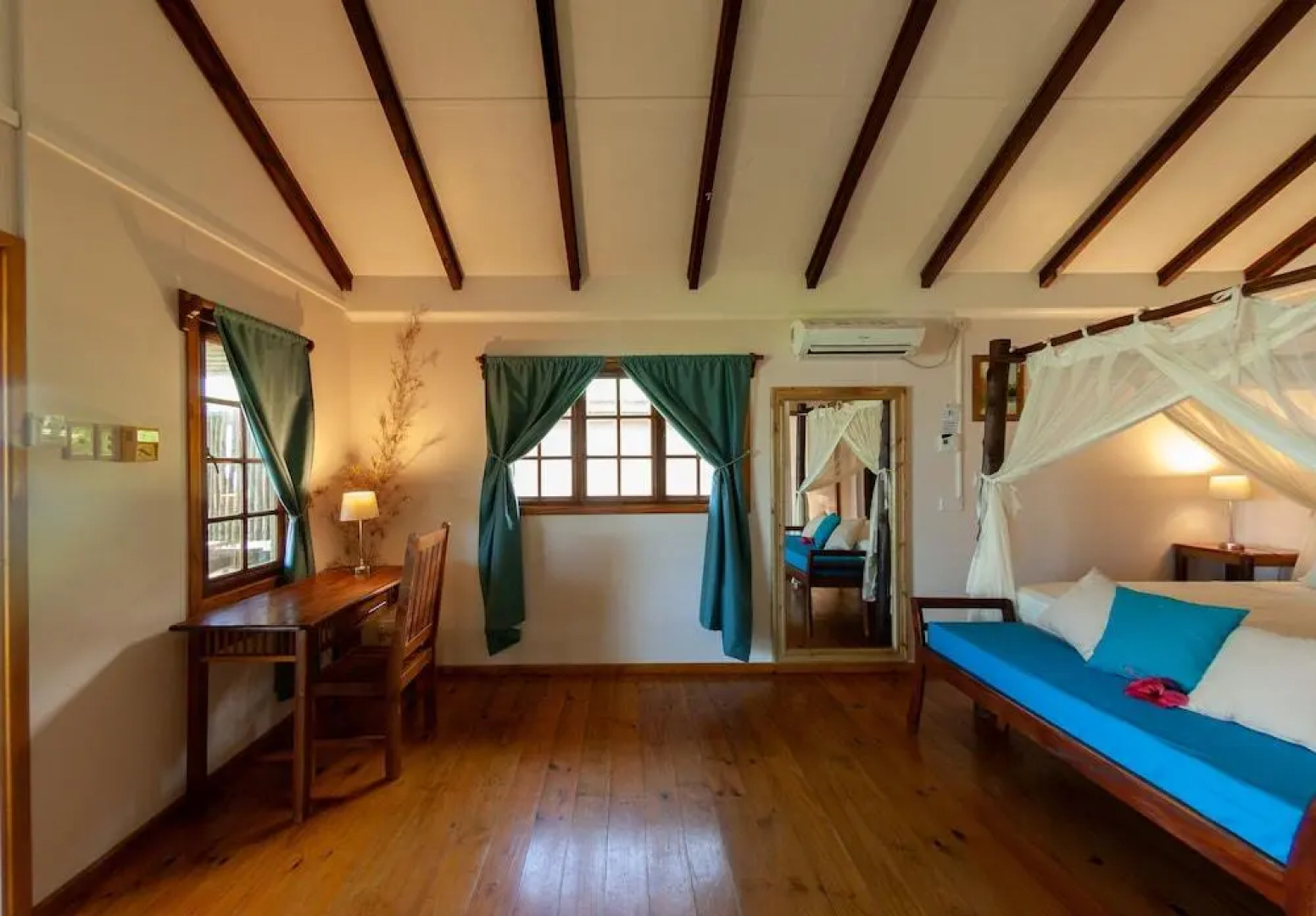 Курортный Отель Le Vasseur La Buse Eco Resort