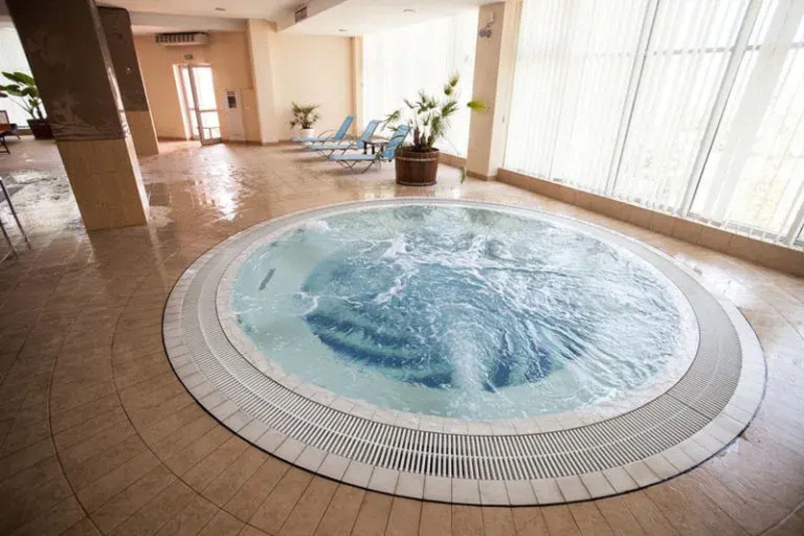 Гостиница Комплекс апартаментов Апарт-Сити Ирида Аквамарин