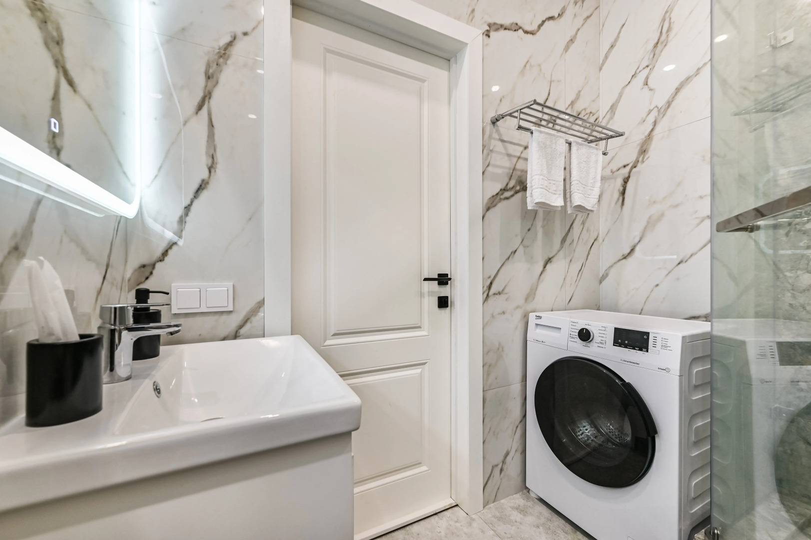 Апартаменты однокомнатные возле Хан-Шатыра