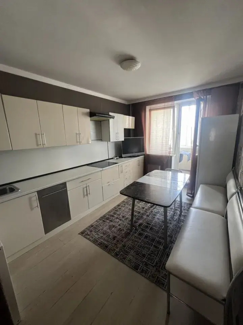 Квартира на Земской 6