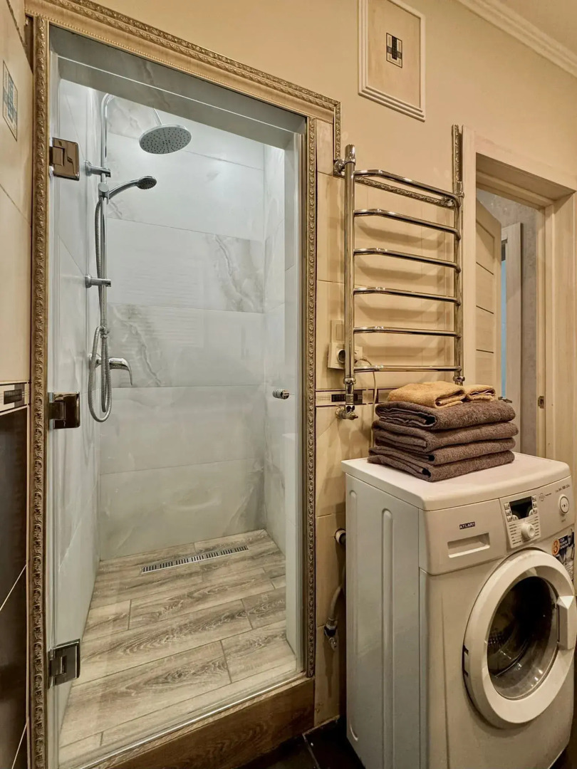 Апартаменты Белая Трехкомнатная Квартира у Вокзала