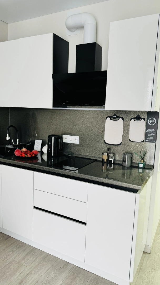 Апартаменты с Видом на Лес и Море