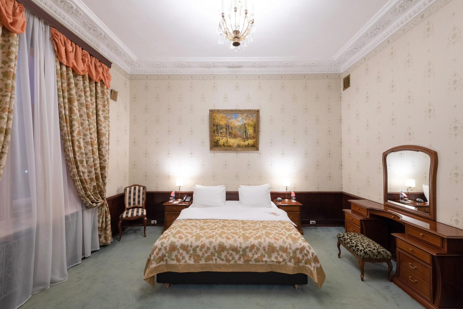 Легендарный отель Советский