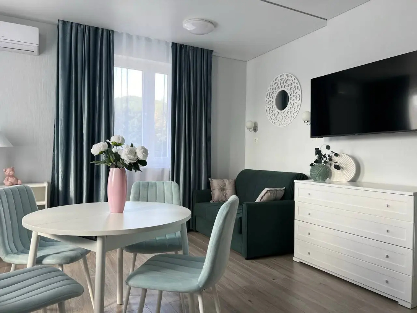 Апартаменты Frukty Rent Двухкомнатные Люкс