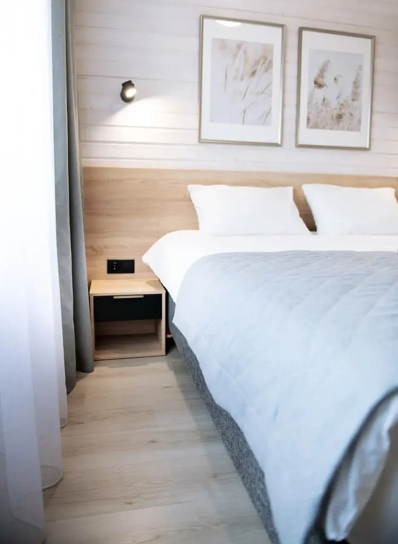 Частный дом у реки 1