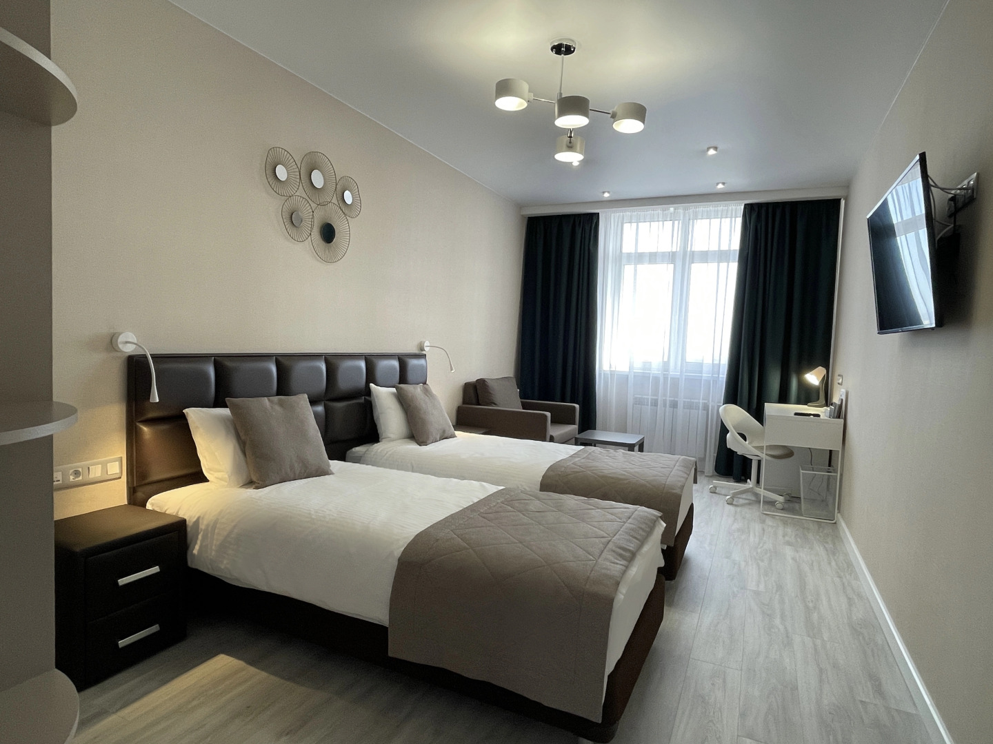 Апартаменты Fresh двухкомнатные с 2 спальнями и душевой кабиной