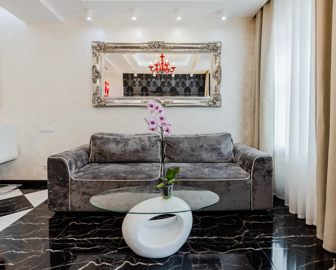 Апартаменты по Царски в Самом Центре