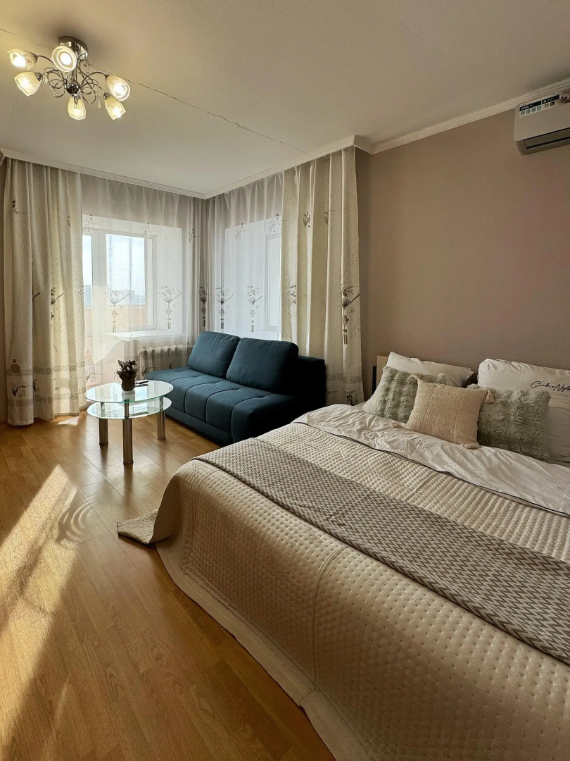 Квартира Двухкомнатная квартира в центре города