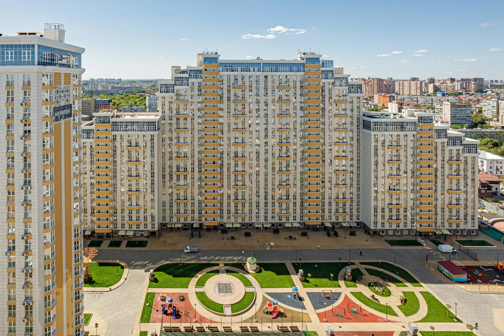 Апартаменты DoMino в ЖК Большой