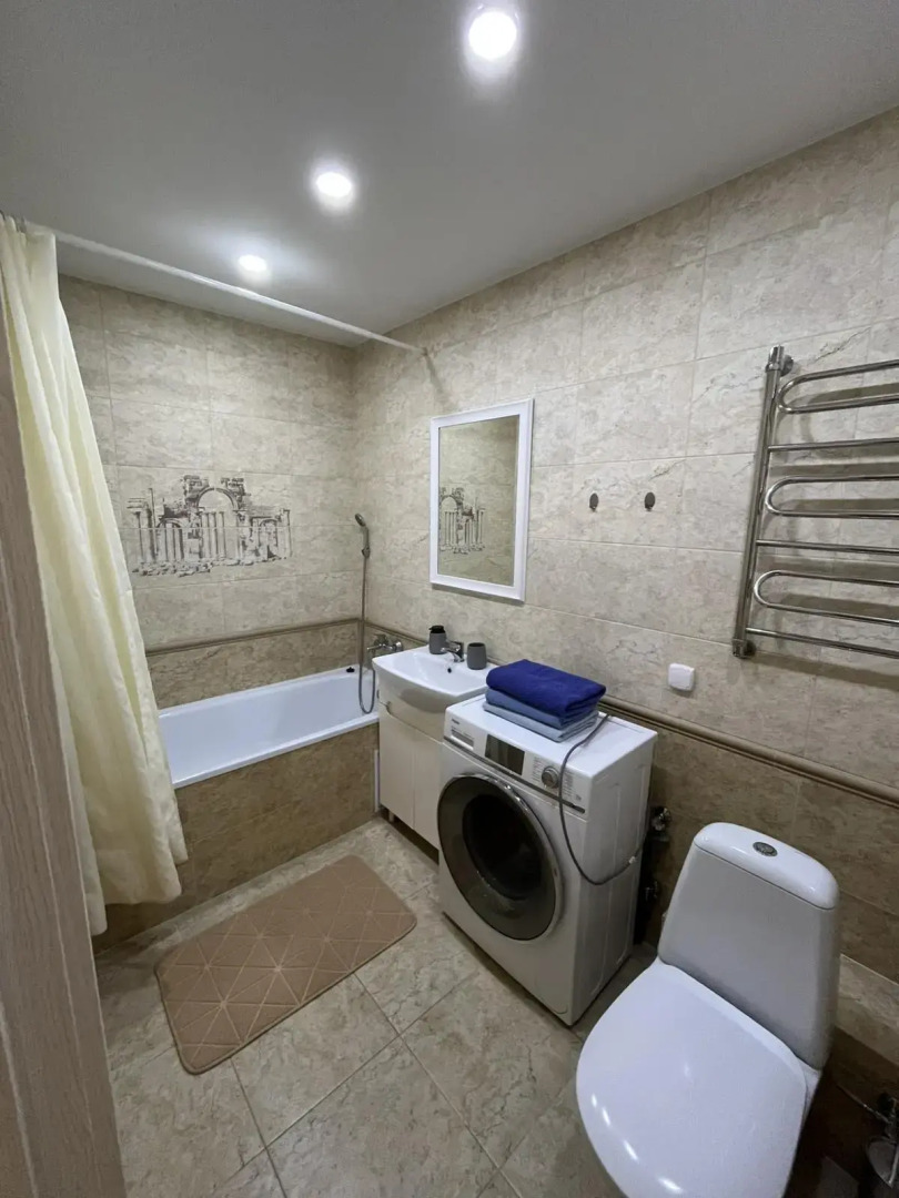 Апартаменты Уютные у Метро Грушевка