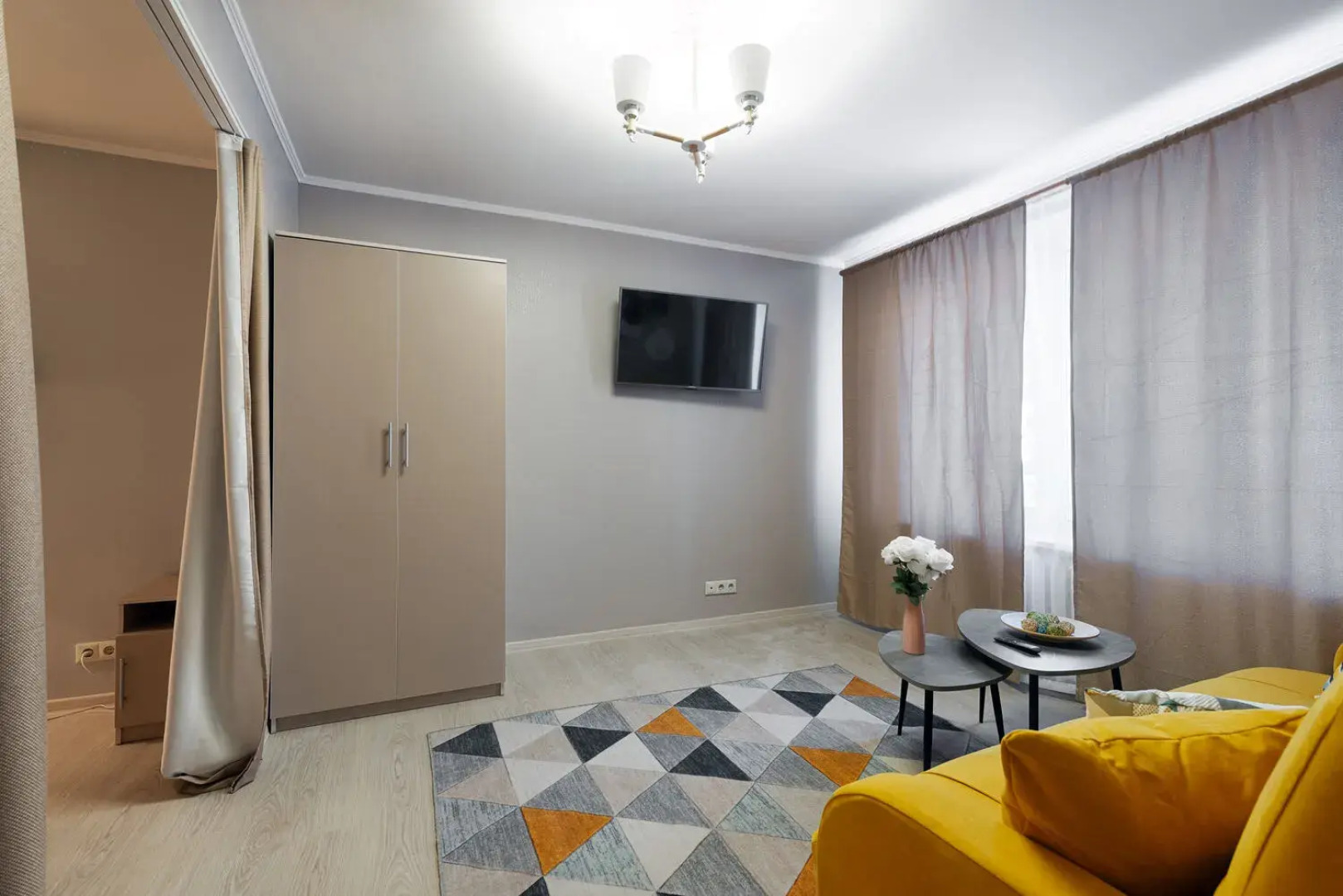 Апартаменты HappyFlats уютные однокомнатные