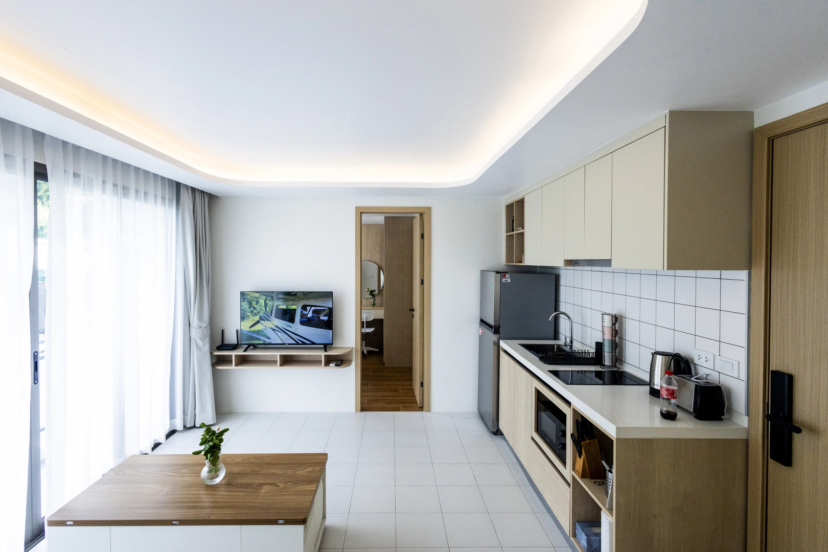 Квартира дизайнерская двухкомнатная рядом с Камалой бассейн фитнес и шаттл