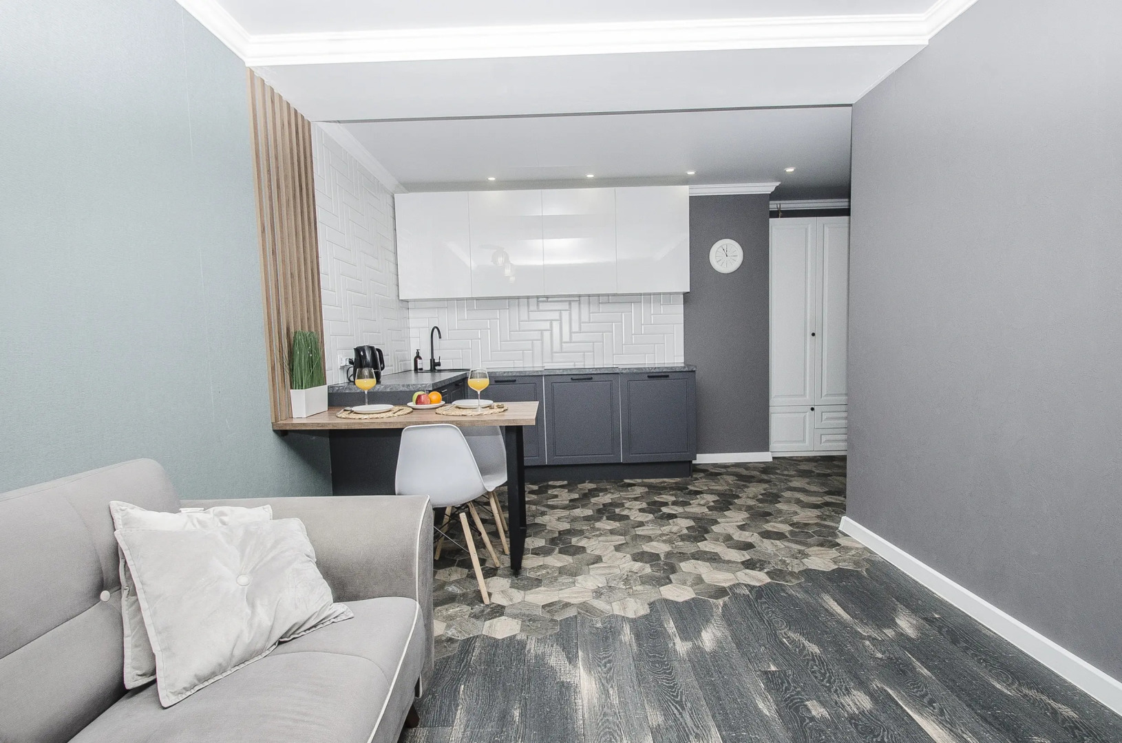 Апартаменты Мичурина 18/68 2 подъезд