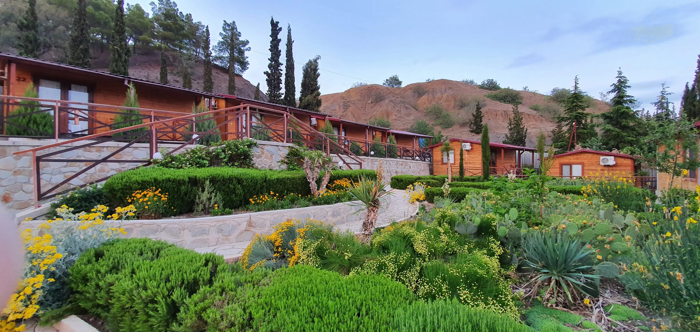 Курортный отель Курортный комплекс “Эко-Village”