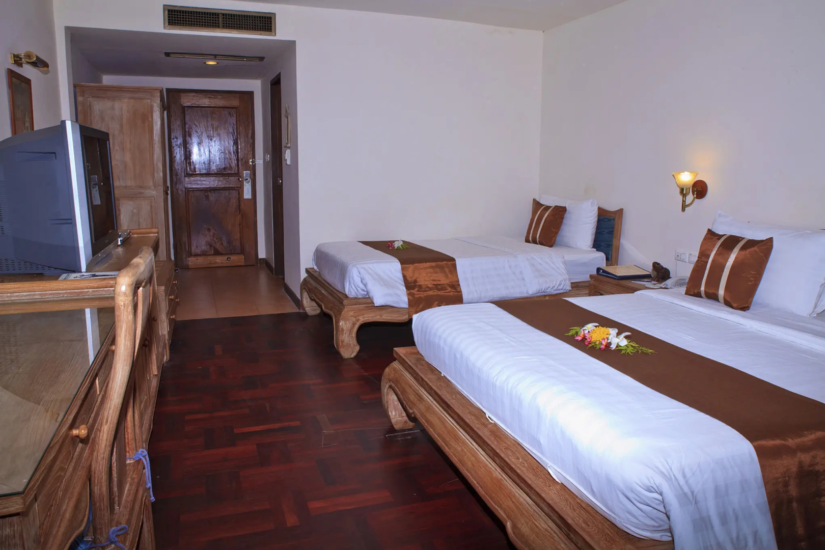 Отель Chaweng Bluelagoon