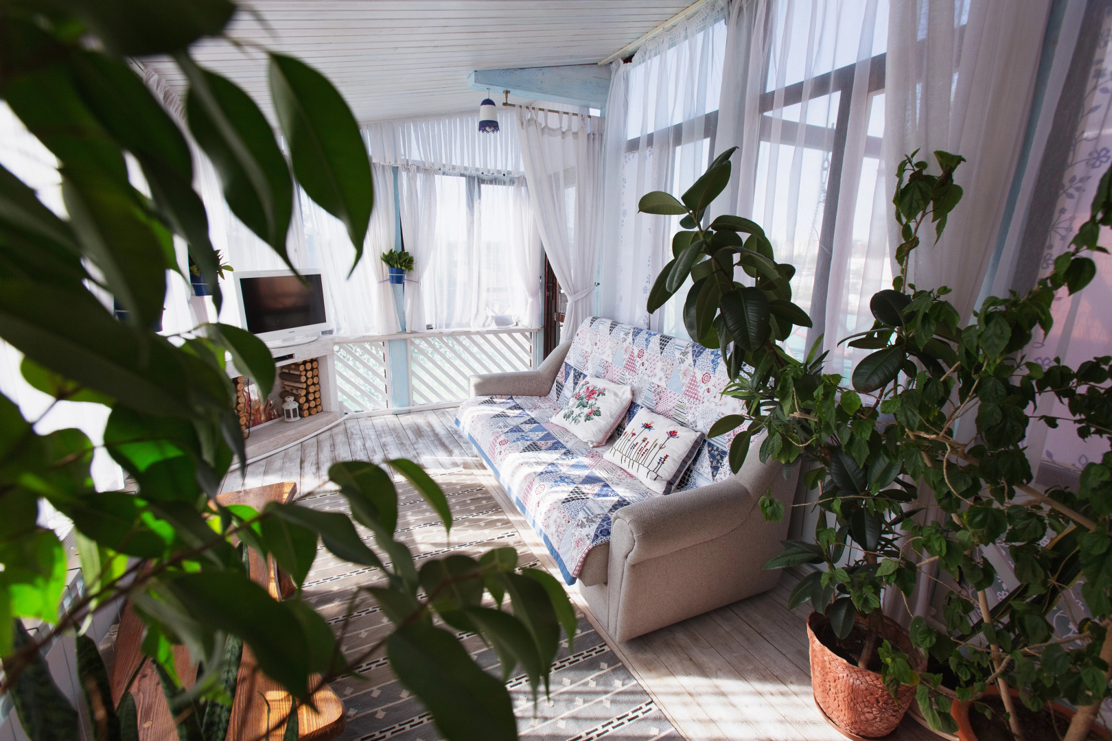 Отель Колесо