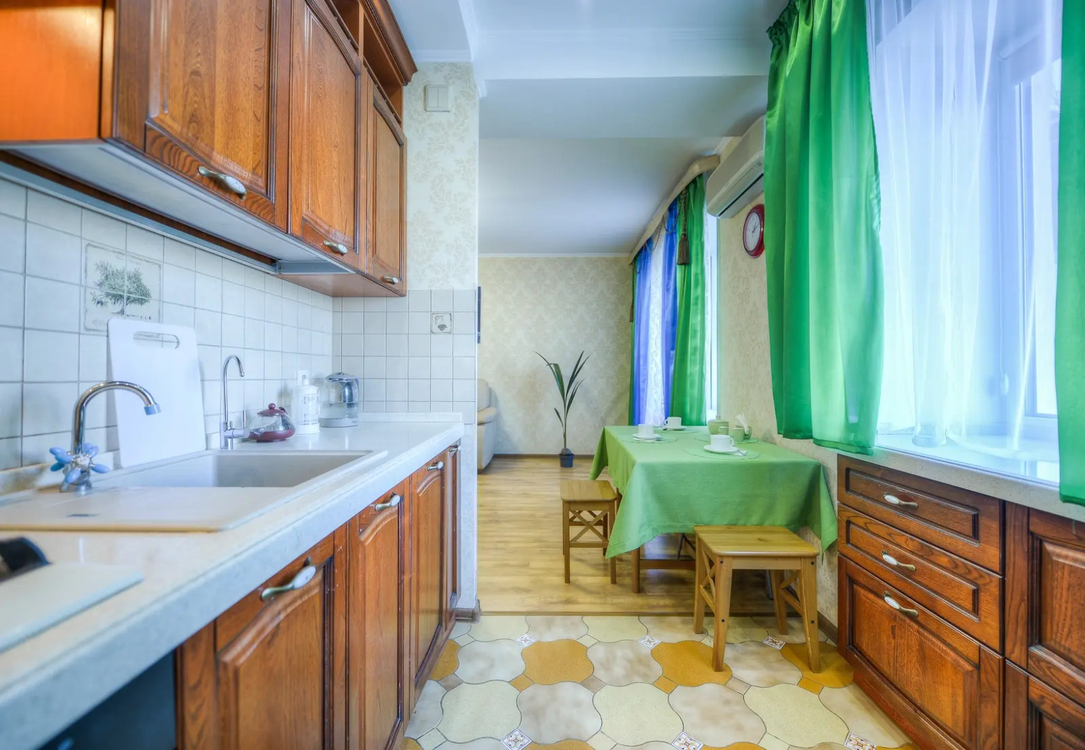 Апартаменты Пять Звёзд Большая Квартира