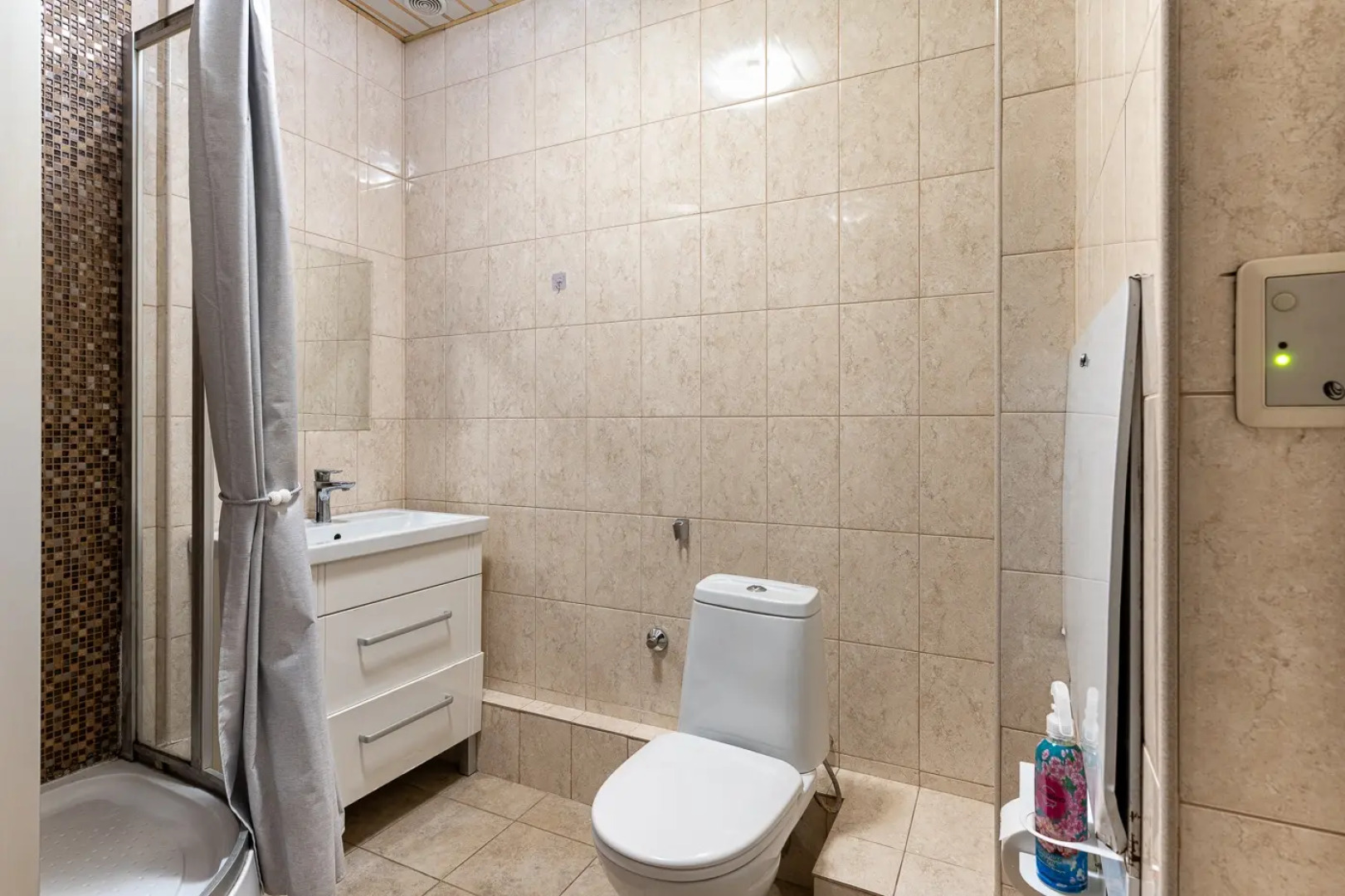 Апартаменты BestFlat24 Летная 21 возле Арены