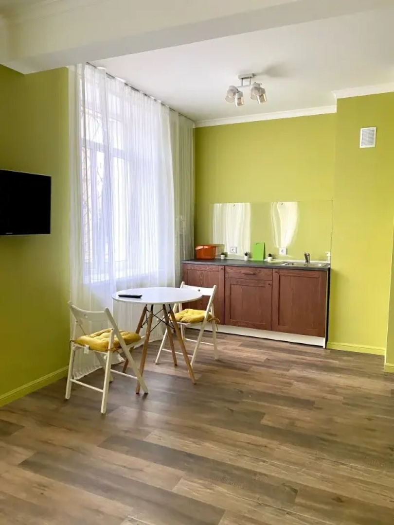 Апартаменты Карла Маркса 35 (1)