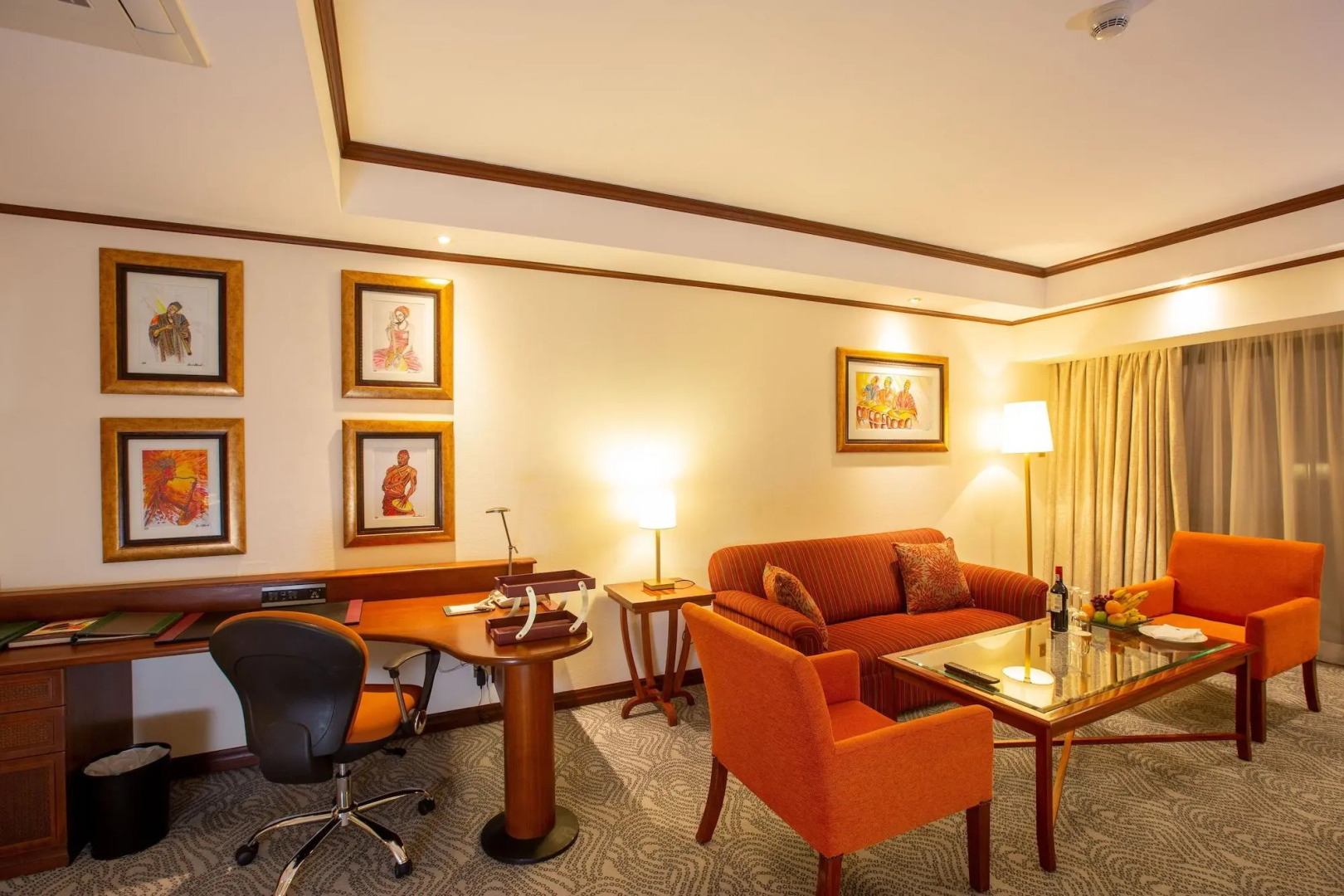 Отель Kampala Serena