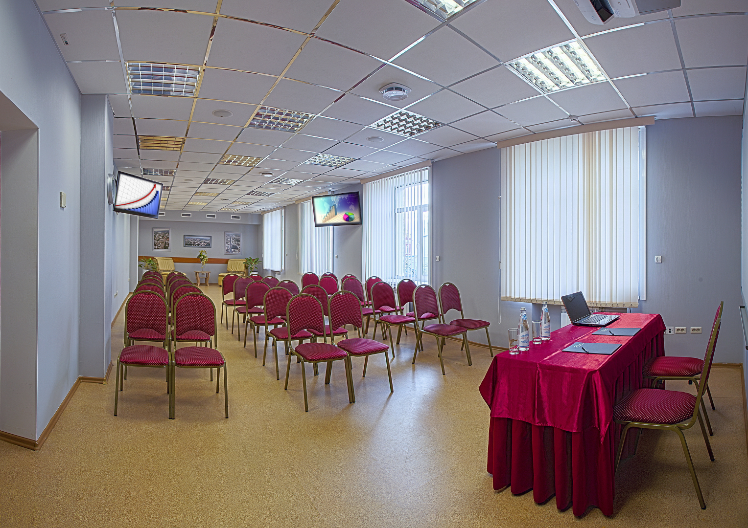 Отель Чарушин