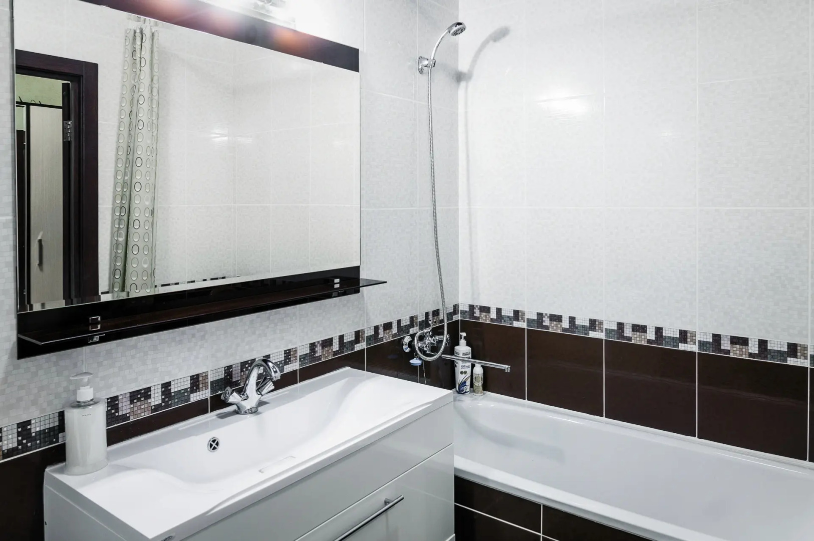 Апартаменты Любимый дом на Антонова 28