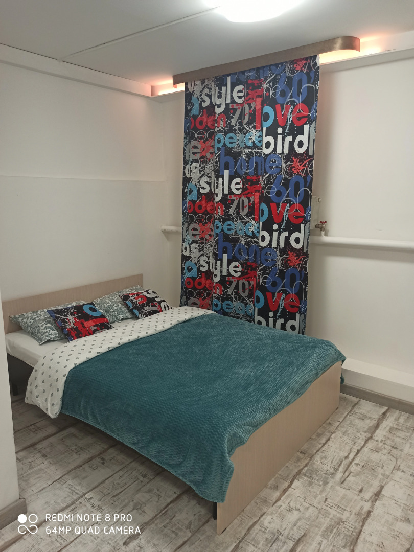 Отель Весна